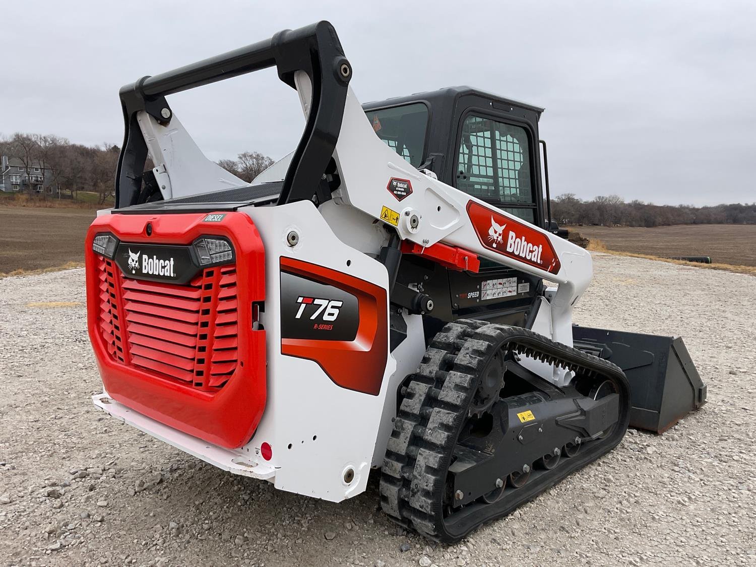 gallery 2021 Bobcat T76 R-Series Compact Track Loader