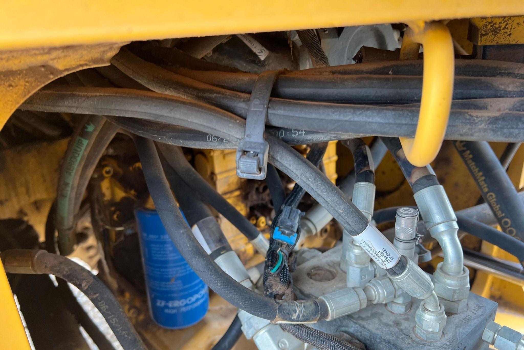 gallery 2014 John Deere 544K wheel loader