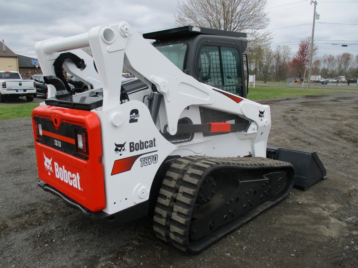 gallery 2016 BOBCAT T870 Skid Steer