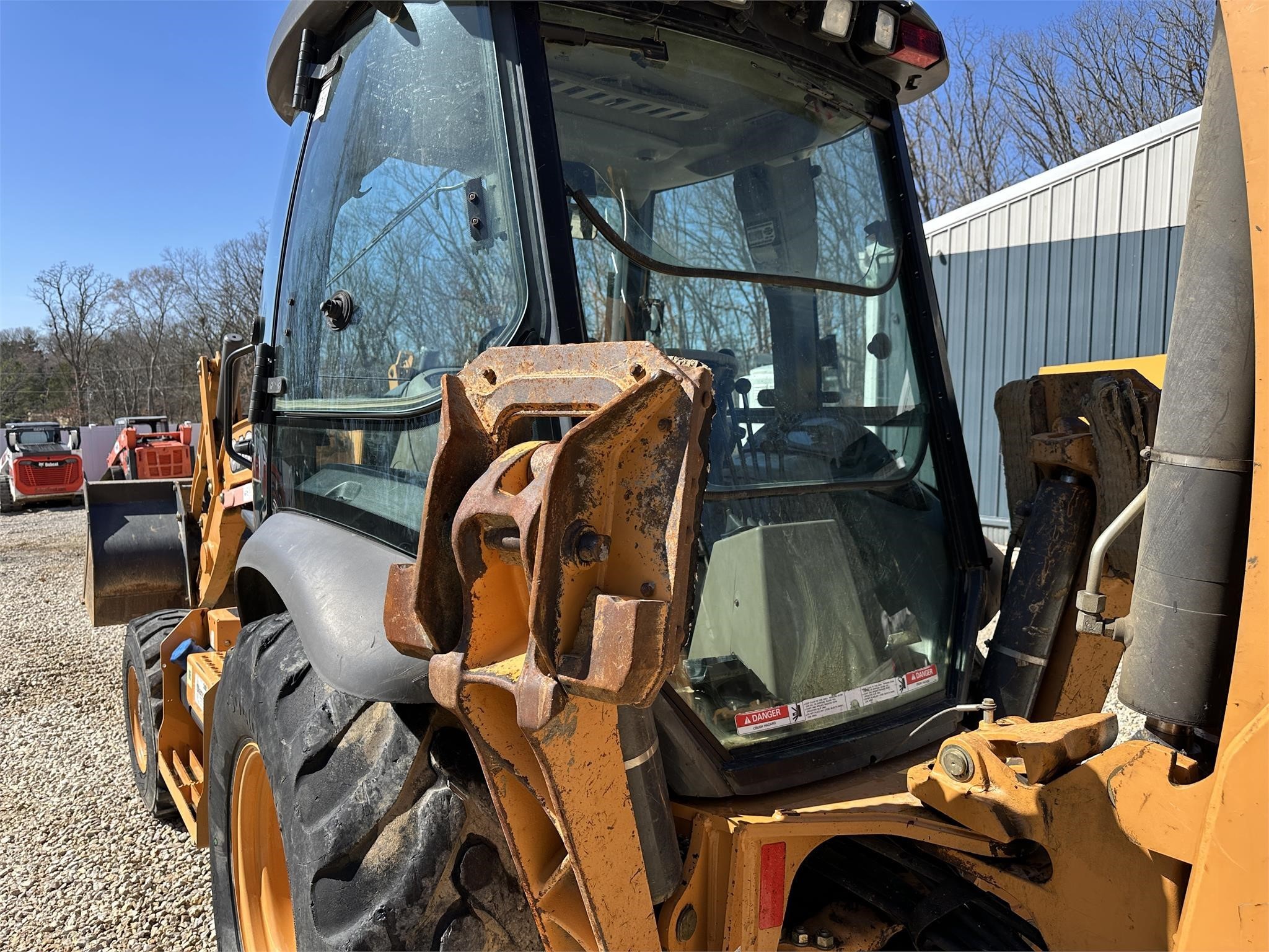 gallery 2018 CASE 580SN Backhoe