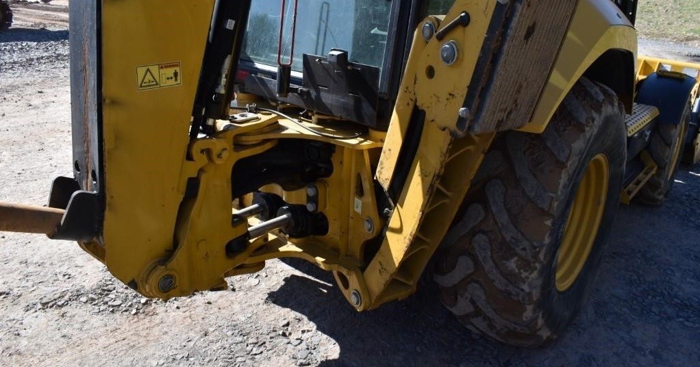 gallery 2017 CATERPILLAR 420F2 BACKHOE