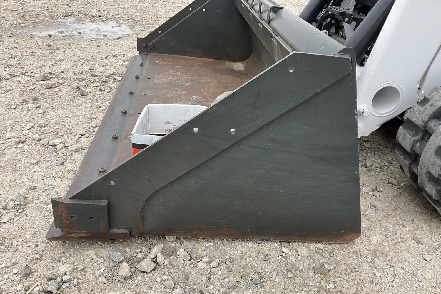 gallery 2021 Bobcat T76 R-Series Compact Track Loader