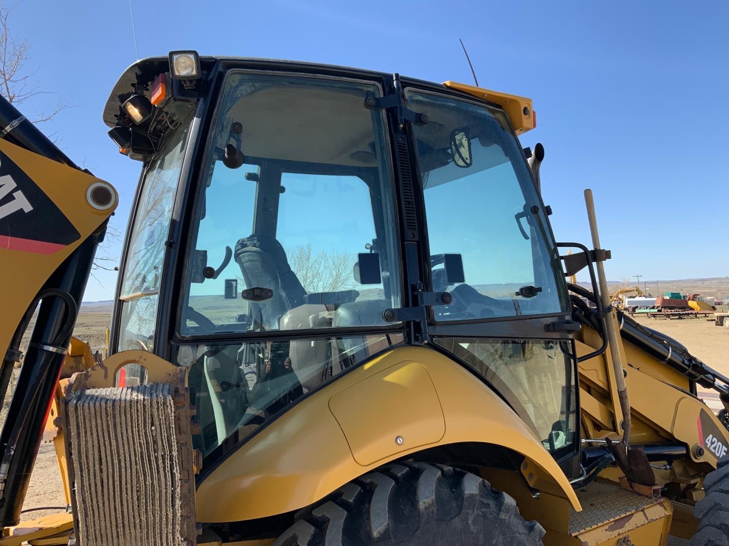 gallery 2011 Caterpillar 420E IT 4x4 Loader Backhoe