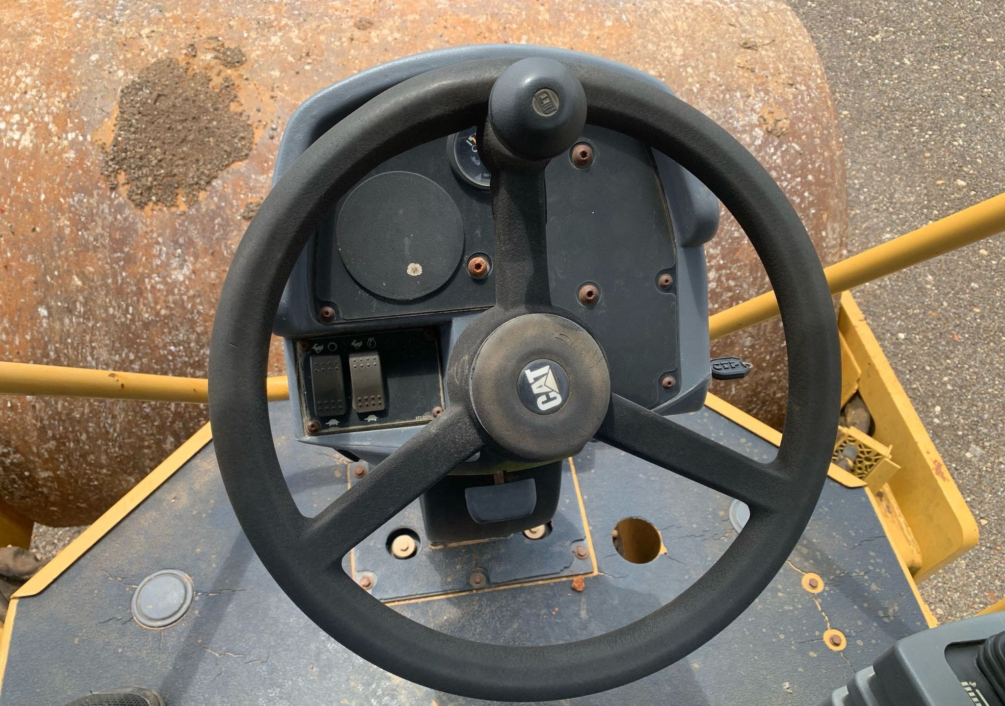 gallery 2008 Caterpillar CS56 single drum vibratory roller