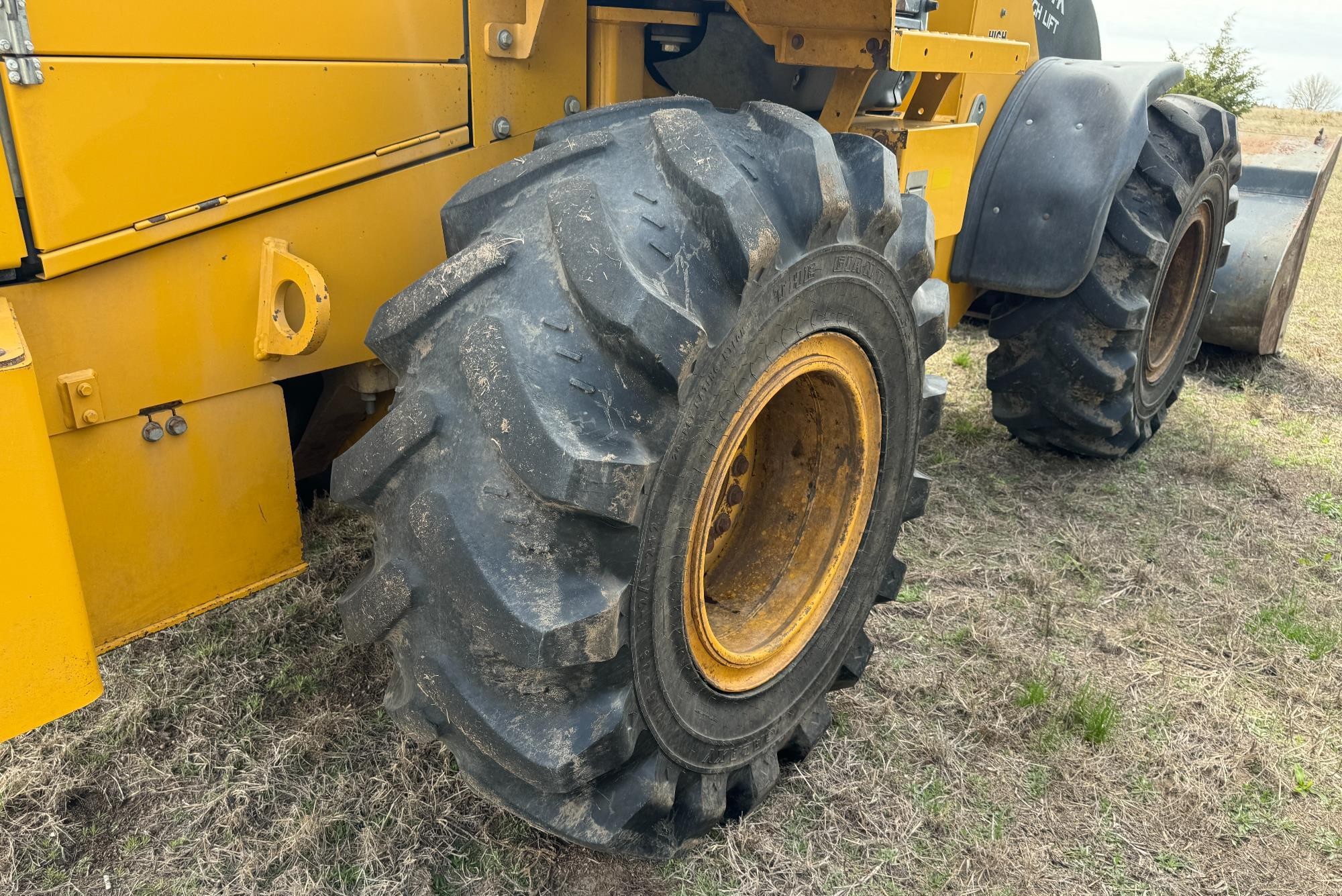 gallery 2013 John Deere 524K High Lift Wheel Loader,