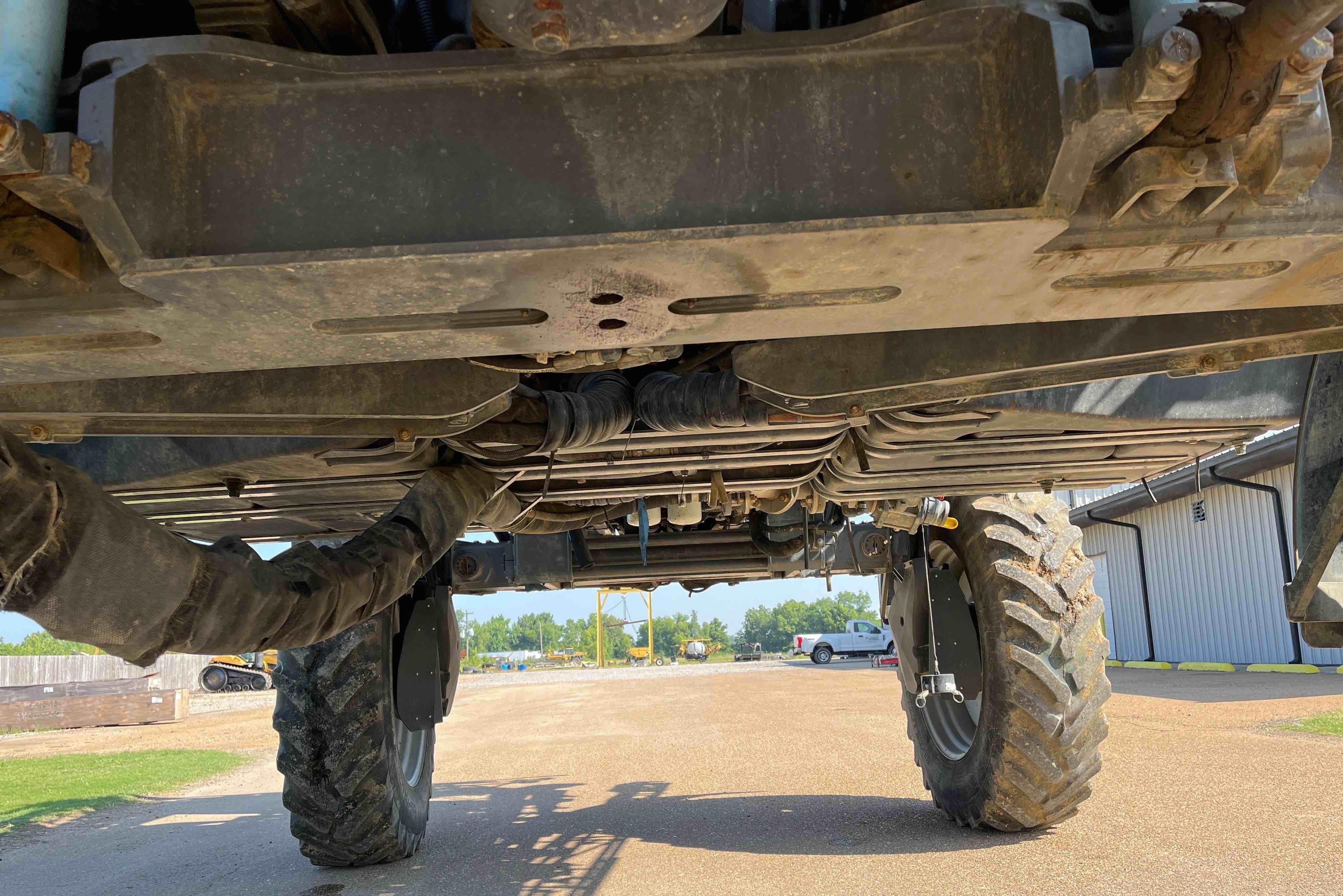 gallery 2019 RoGator RG1300C Self-Propelled Sprayer