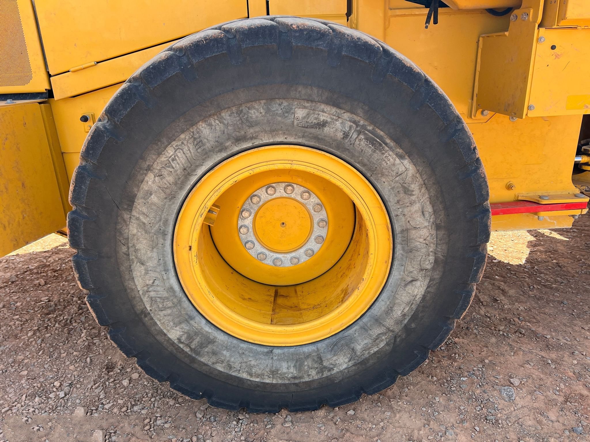 gallery 2021 John Deere 624 P-Tier wheel loader