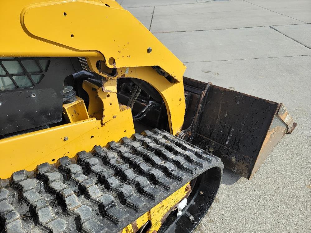 gallery 2015 Caterpillar 299DXHP Compact Track Loader