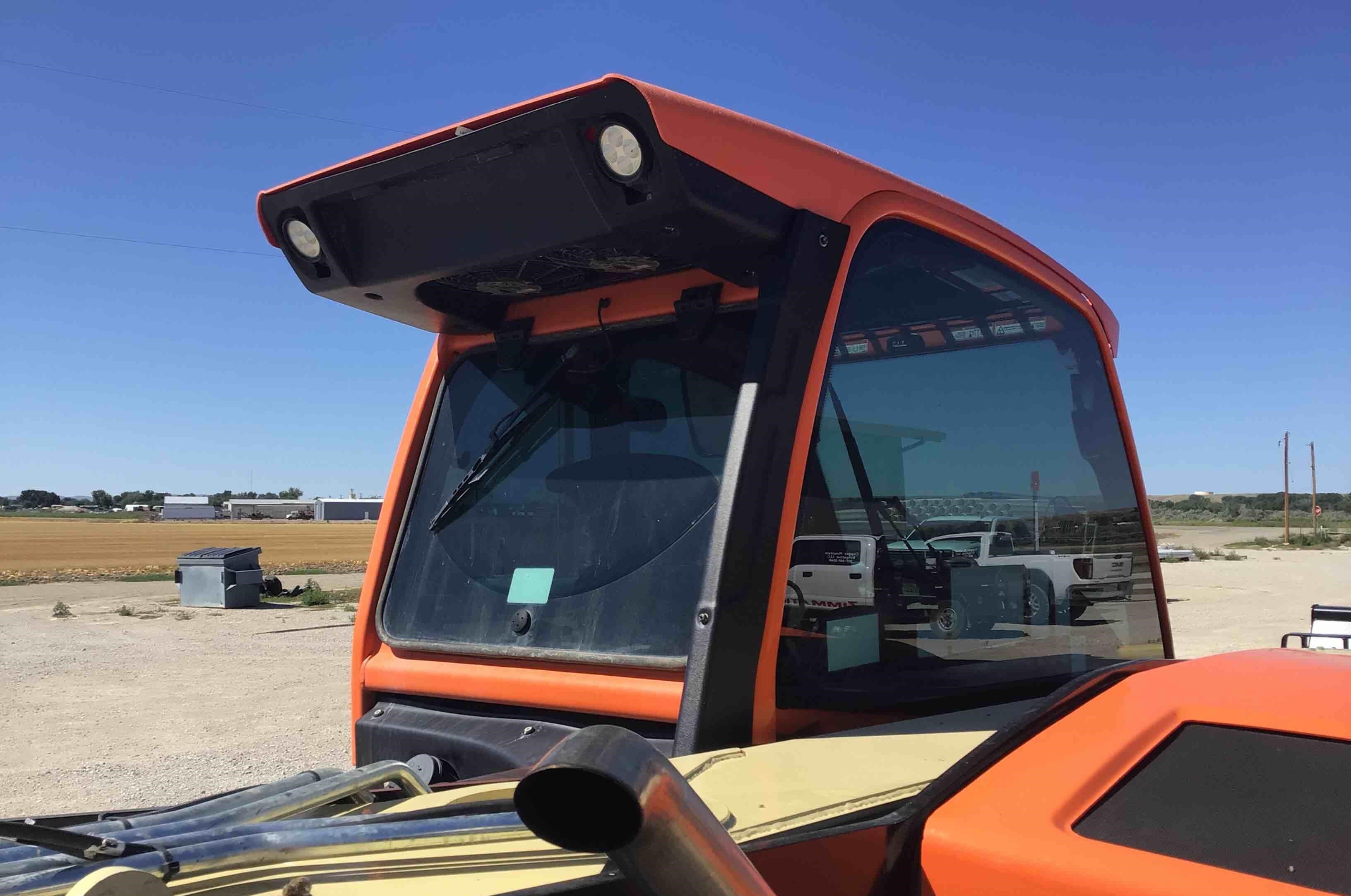 gallery 2018 JLG 925 Telehandler