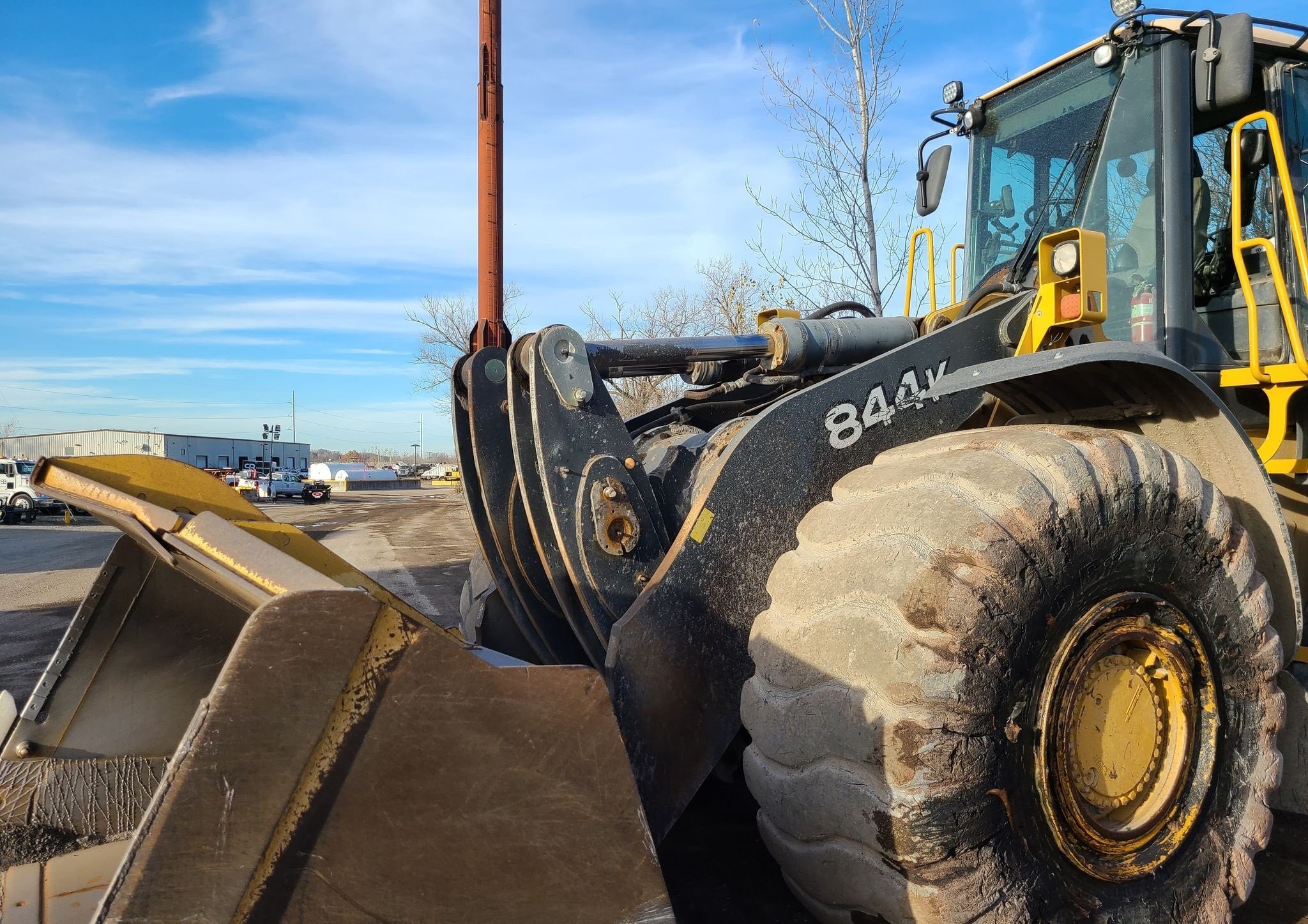gallery 2009 John Deere 844K wheel loader