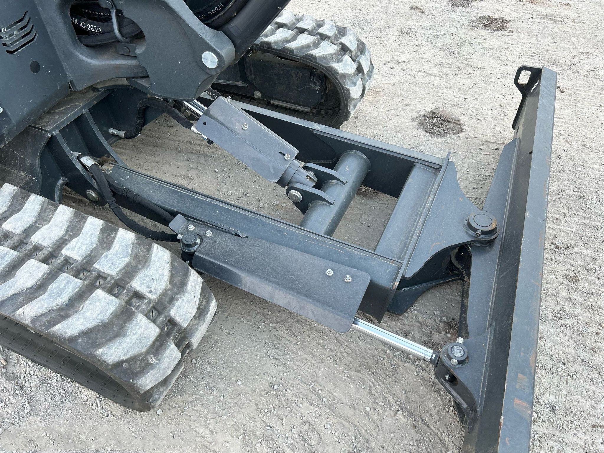 gallery 2021 Bobcat E42 R2 series mini excavator