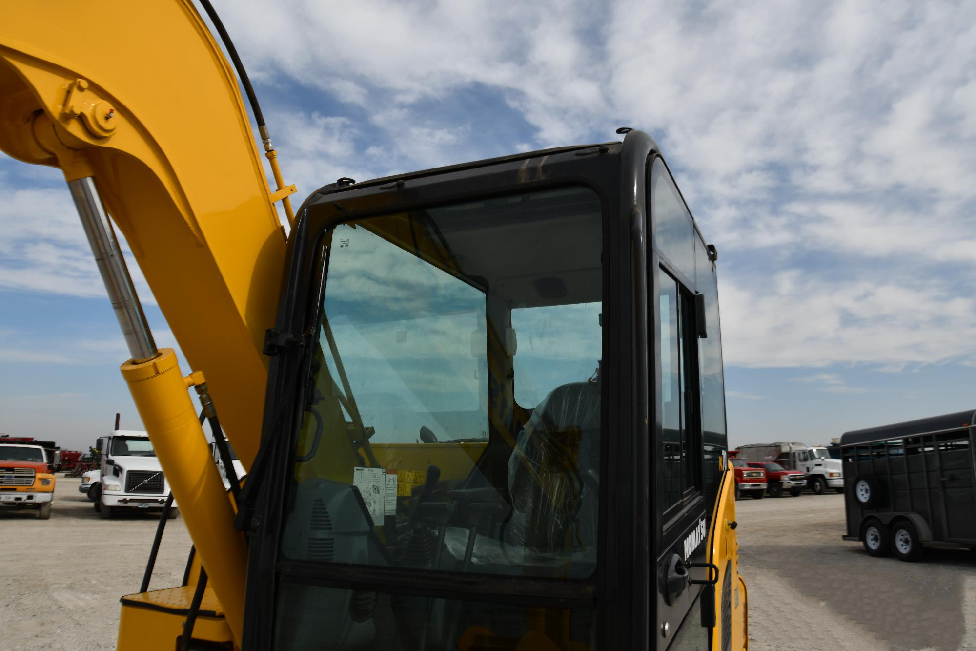 gallery 2018 Komatsu PC70-8 Excavator