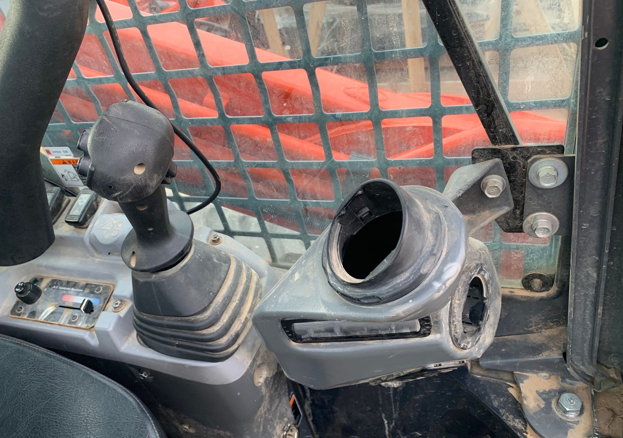 gallery 2021 Kubota SVL 97-2 skid steer loader