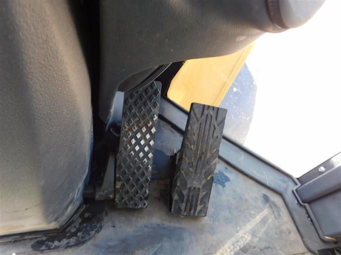 gallery 2014 John Deere 524K High Lift Wheel Loader