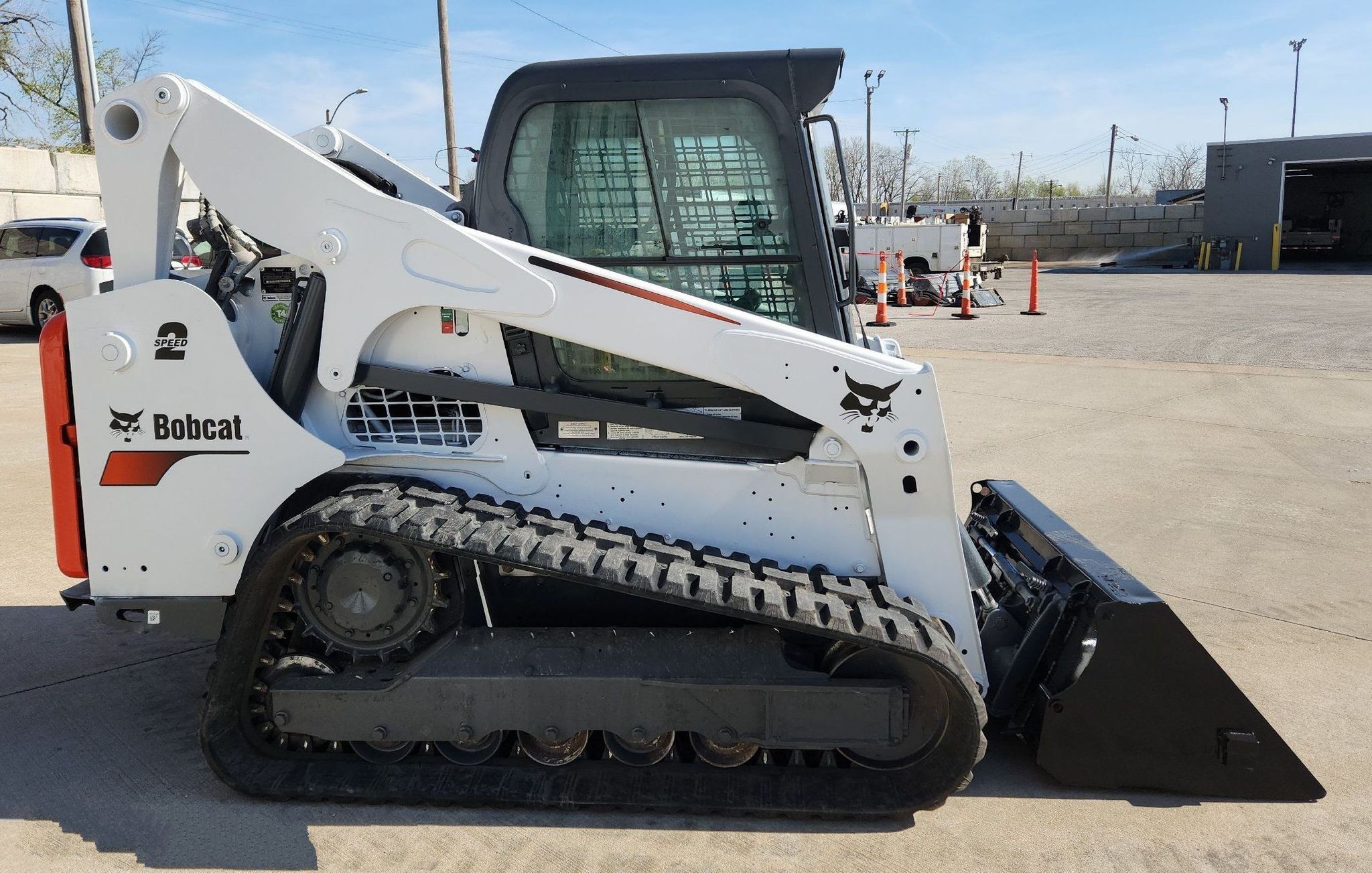 gallery 2018 Bobcat T770 tracked skid steer loader