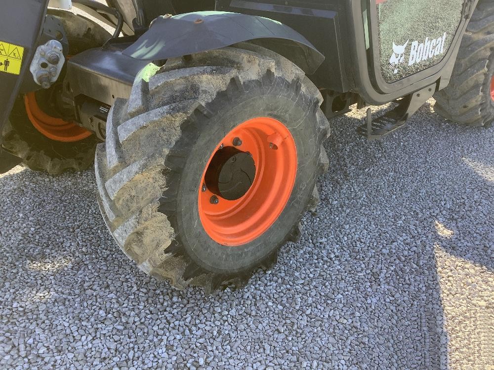 gallery 2016 Bobcat TL358H Telehandler