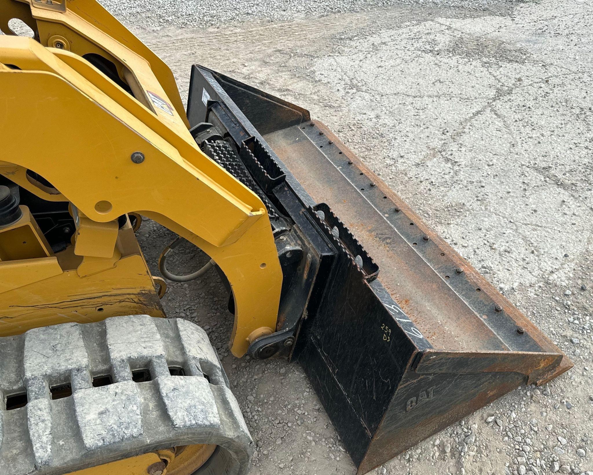 gallery 2019 Caterpillar 259D3 tracked skid steer loader