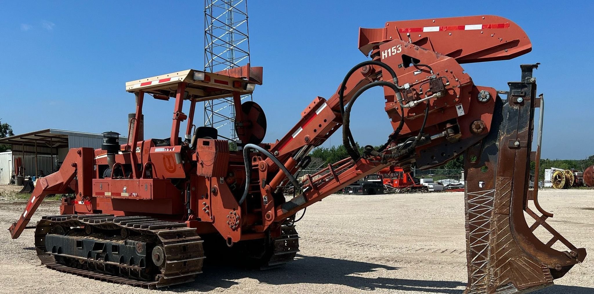 gallery 2006 Ditch Witch HT185 cable plow