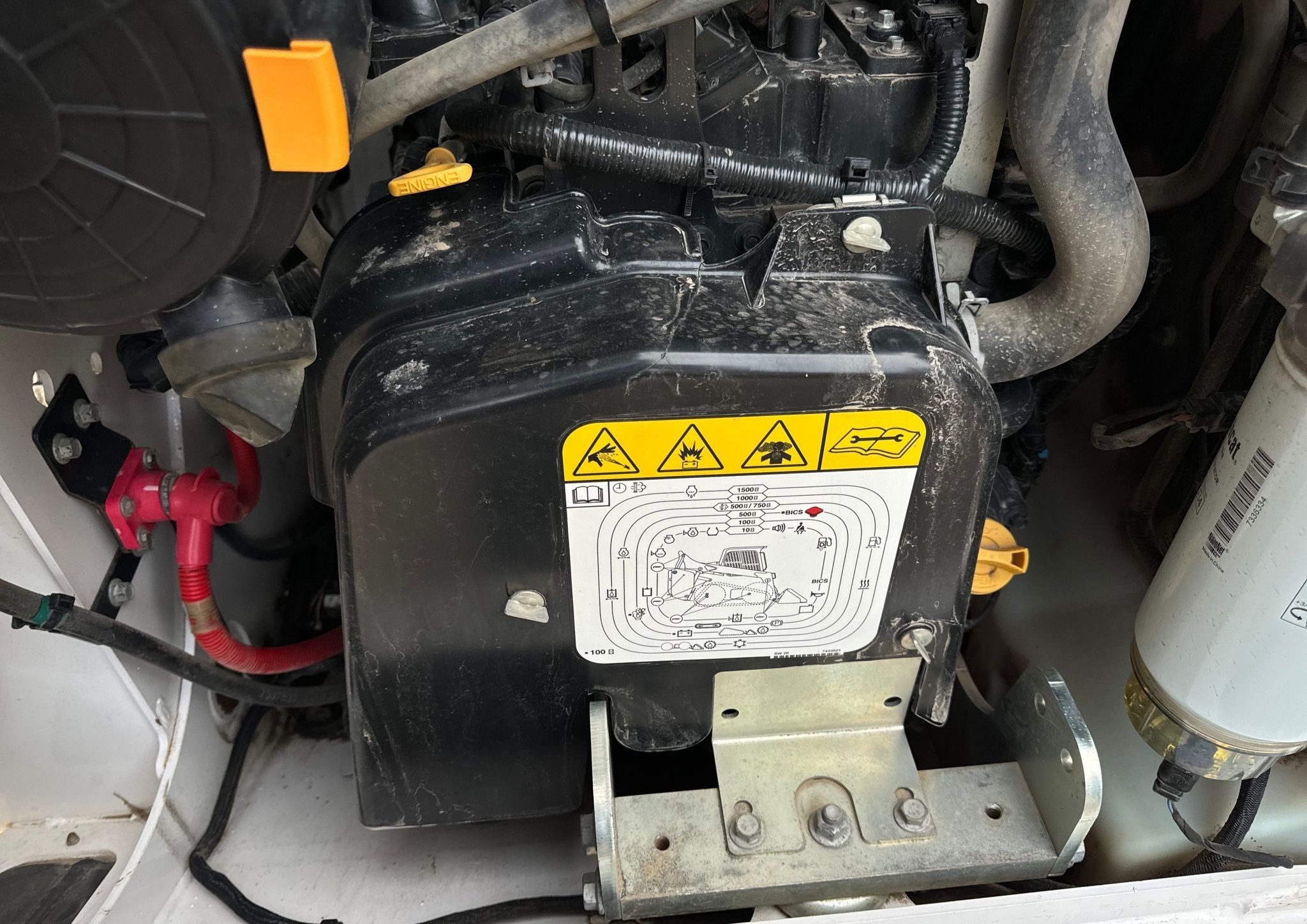 gallery 2022 Bobcat T76 R-Series tracked skid steer loader