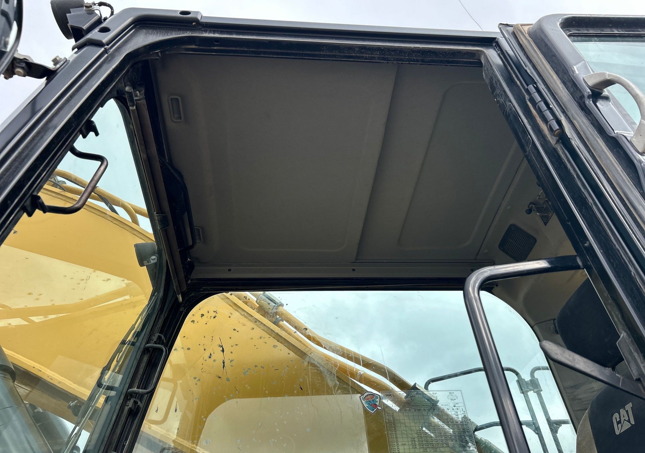 gallery 2013 Caterpillar 349E L excavator