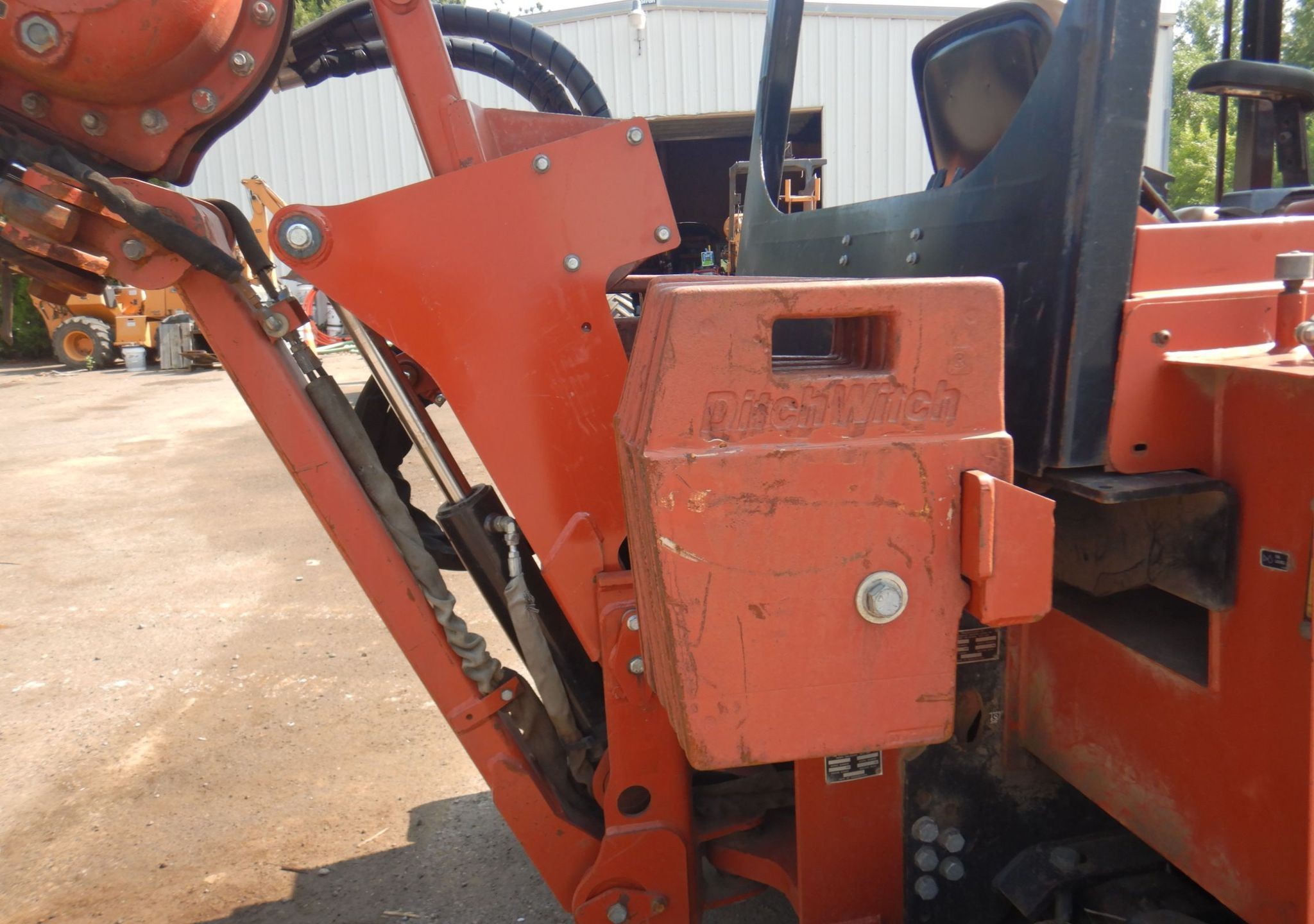 gallery 2004 Ditch Witch HT115 cable plow