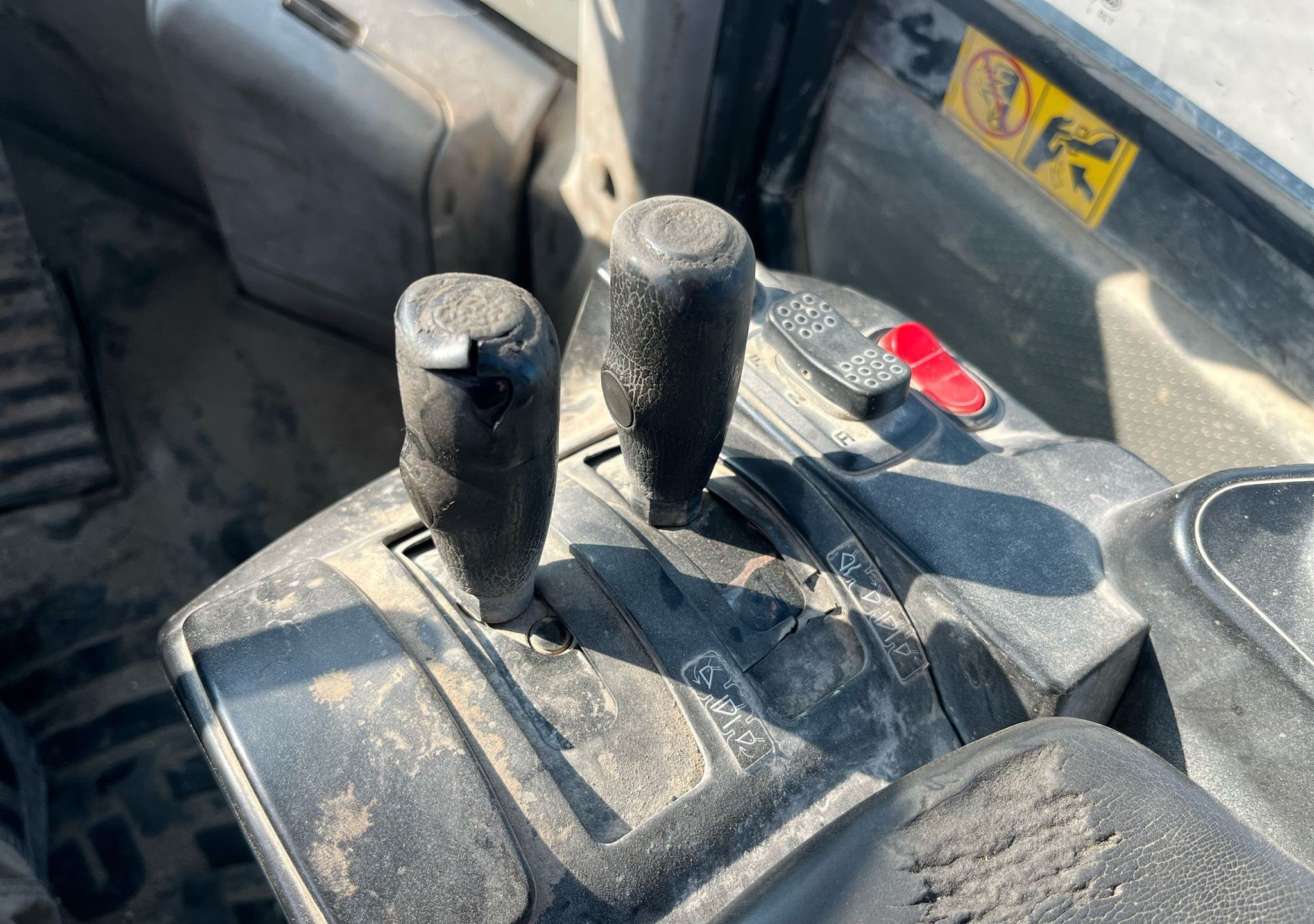 gallery 2015 Komatsu WA470-7 wheel loader