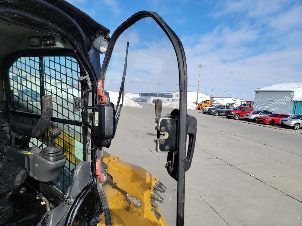 gallery 2015 Caterpillar 299DXHP Compact Track Loader