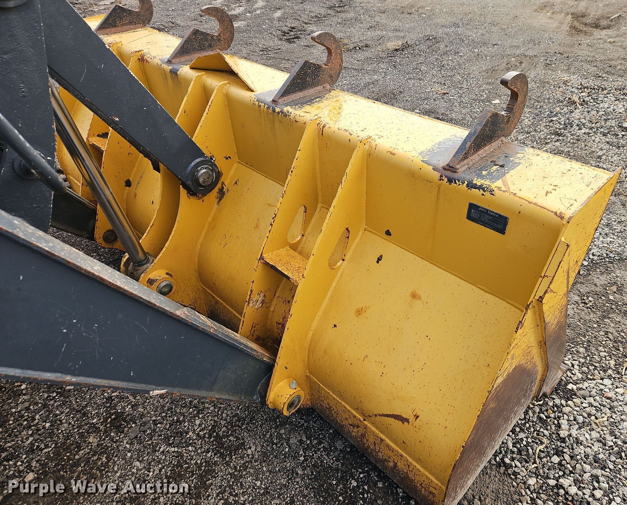 gallery 2016 John Deere 310SL backhoe