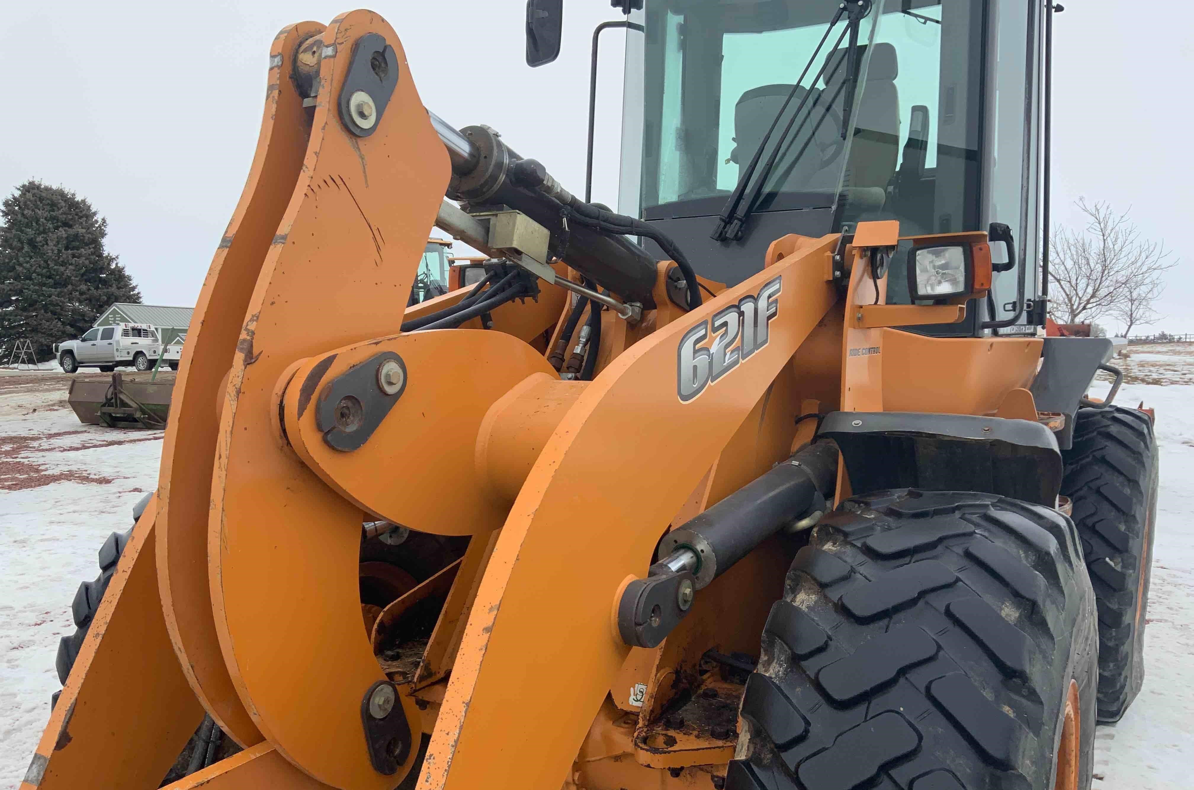 gallery 2012 Case 621F Wheel Loader