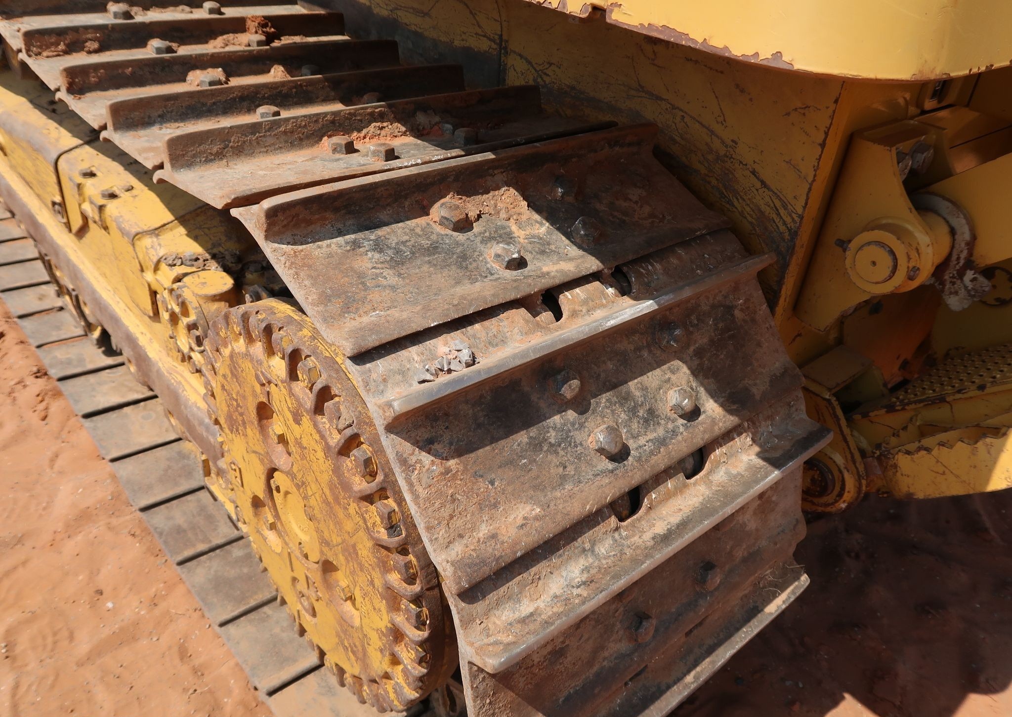 gallery 2014 Caterpillar D6K2 XL dozer