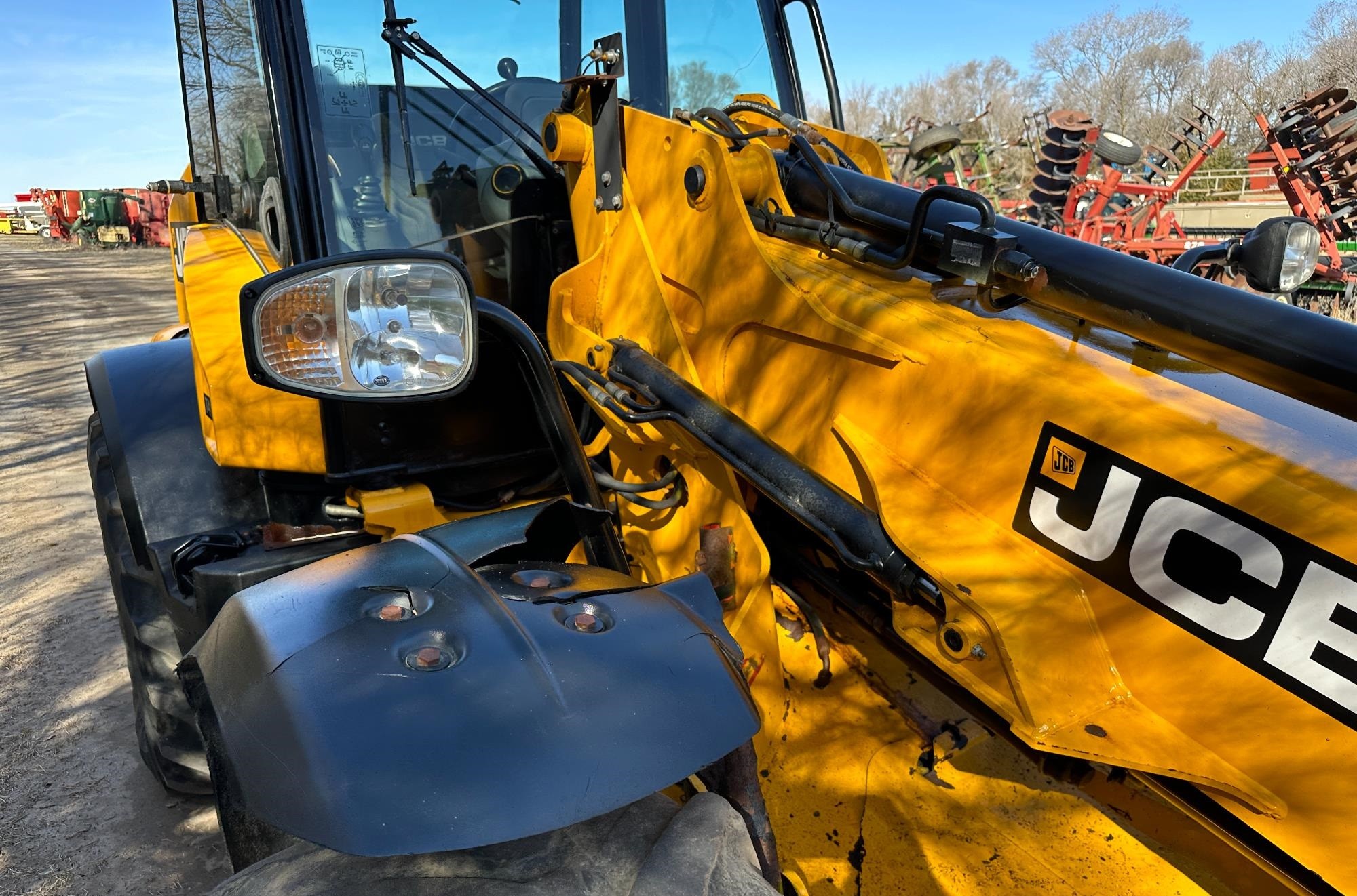 gallery 2017 JCB TM320 4x4 Telehandler