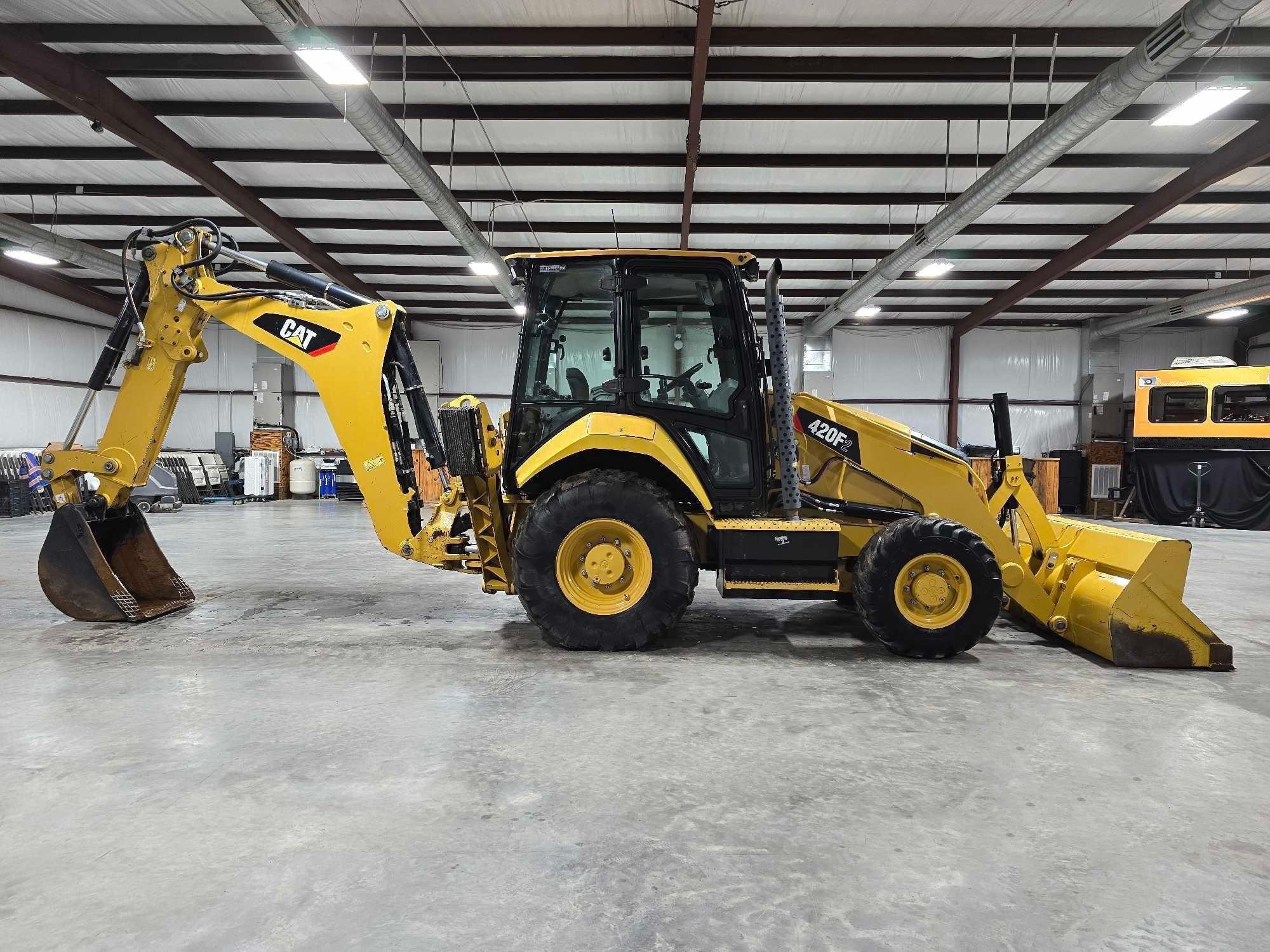 gallery 2017 Caterpillar 420F2  Backhoe