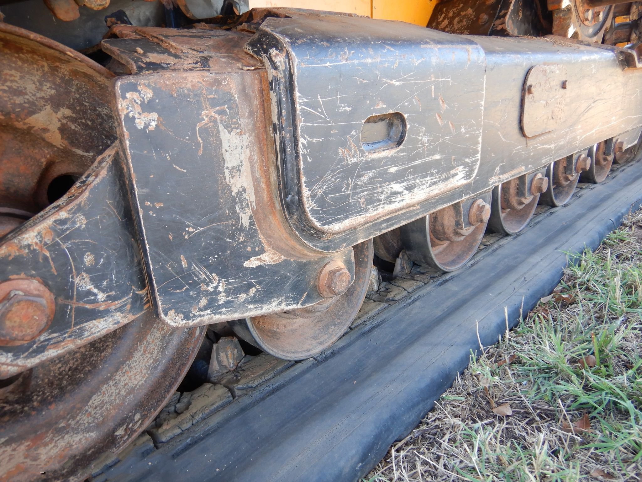 gallery 2013 John Deere 333E tracked skid steer loader