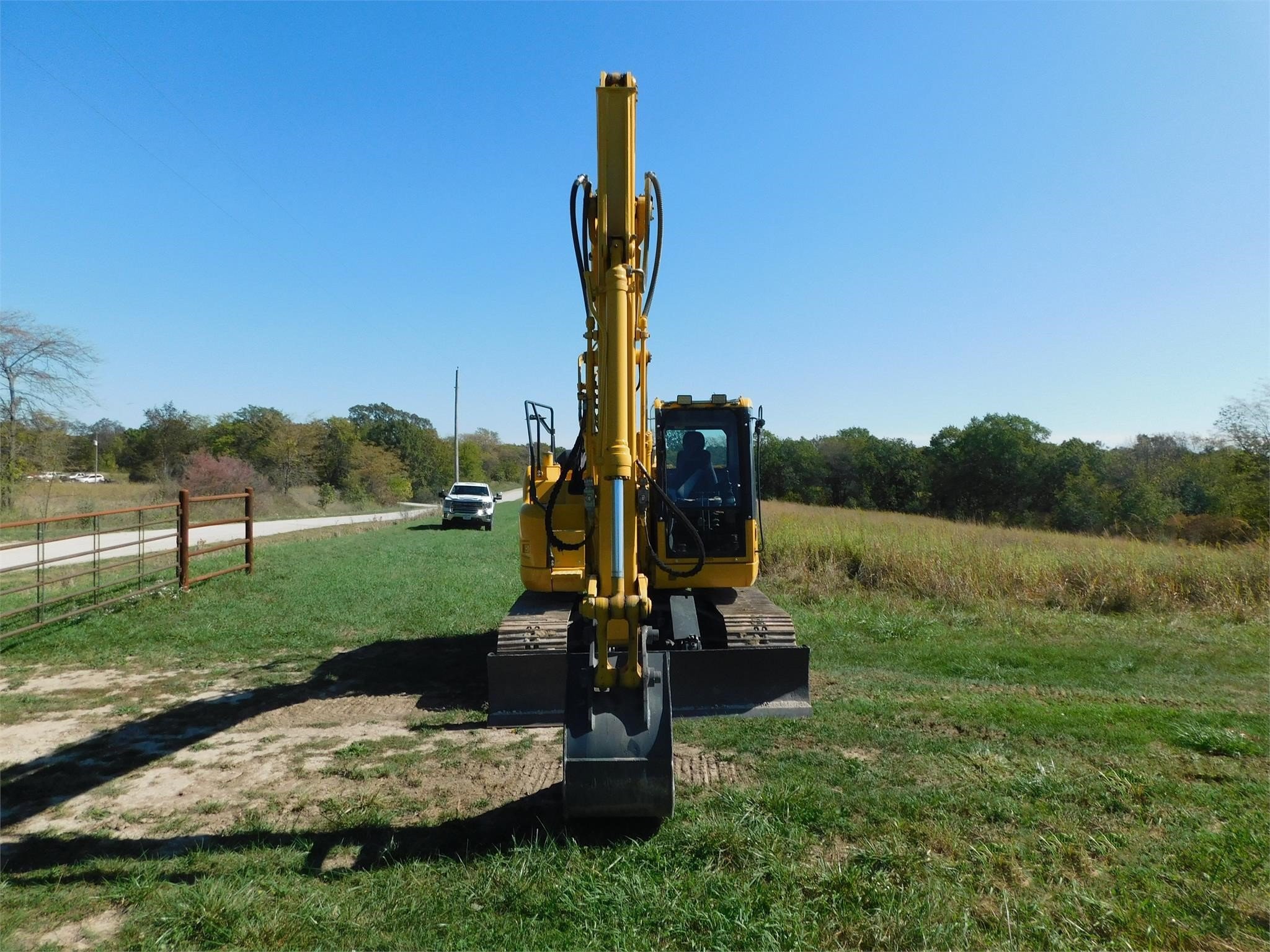 gallery 2016 KOMATSU PC138US LC-11