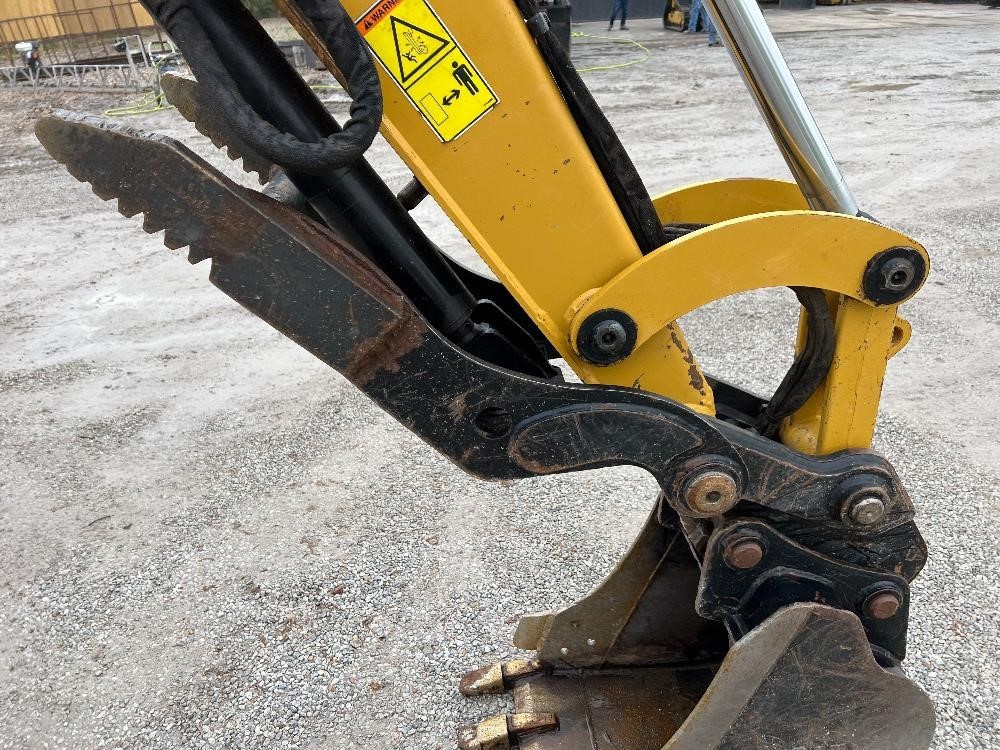 gallery 2018 Caterpillar 305.5E2 Mini Excavator