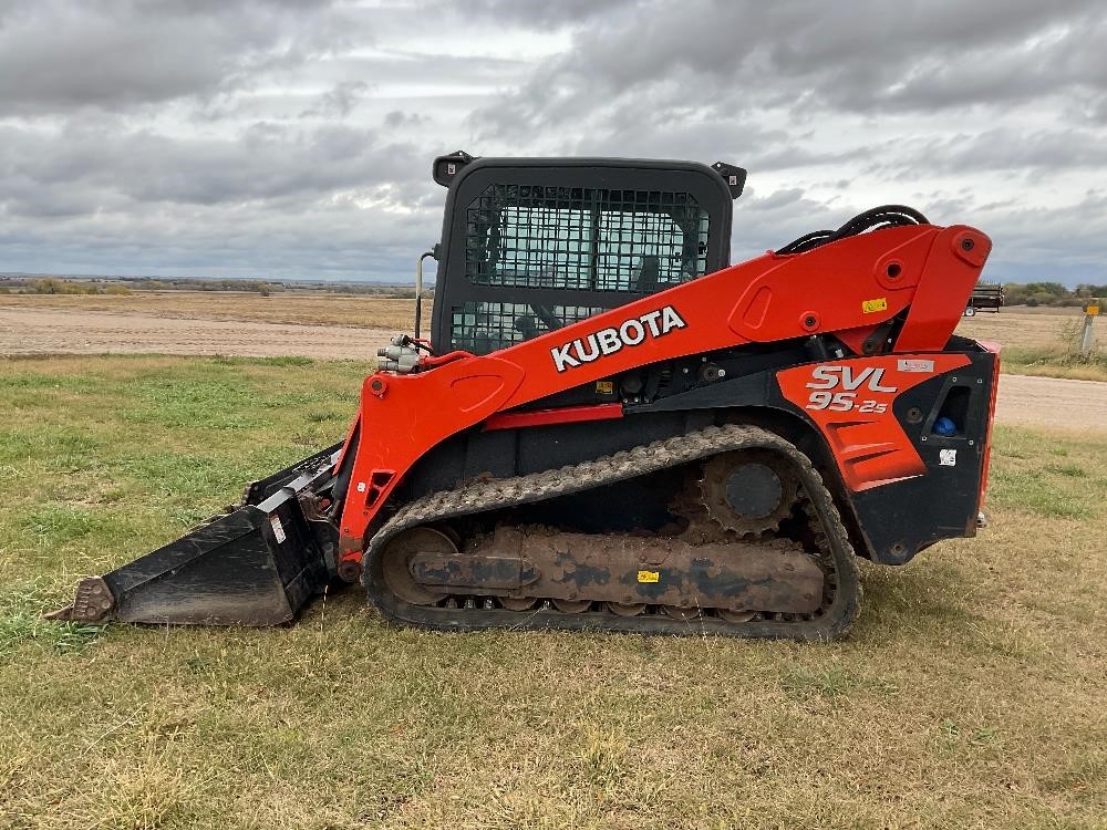 gallery 2018 Kubota SLV95-2s
