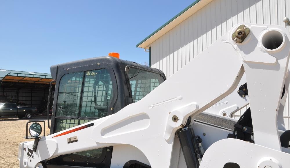 gallery 2013 Bobcat T870 Compact Track Loader