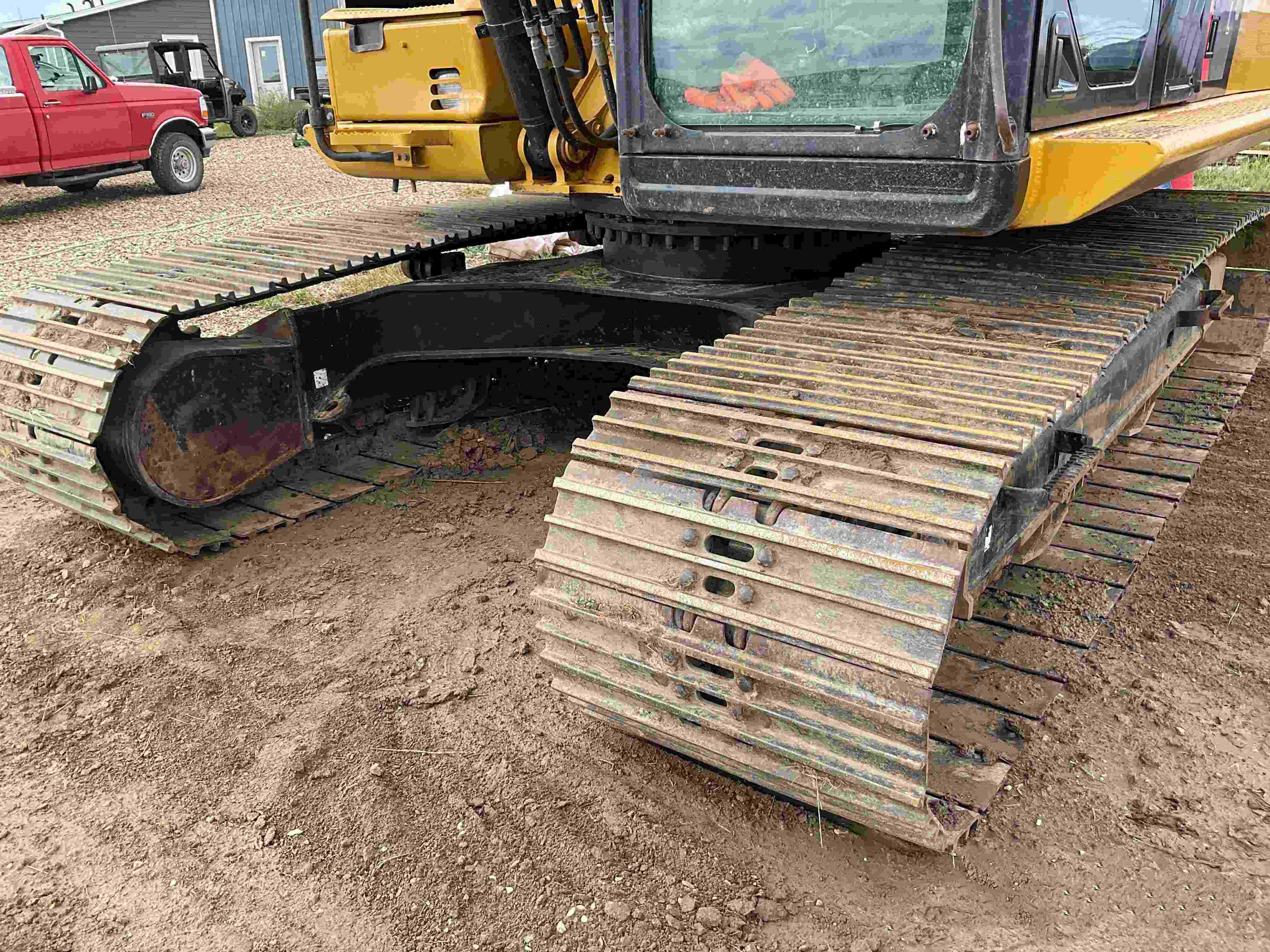 gallery 2017 Caterpillar 320FL Excavator