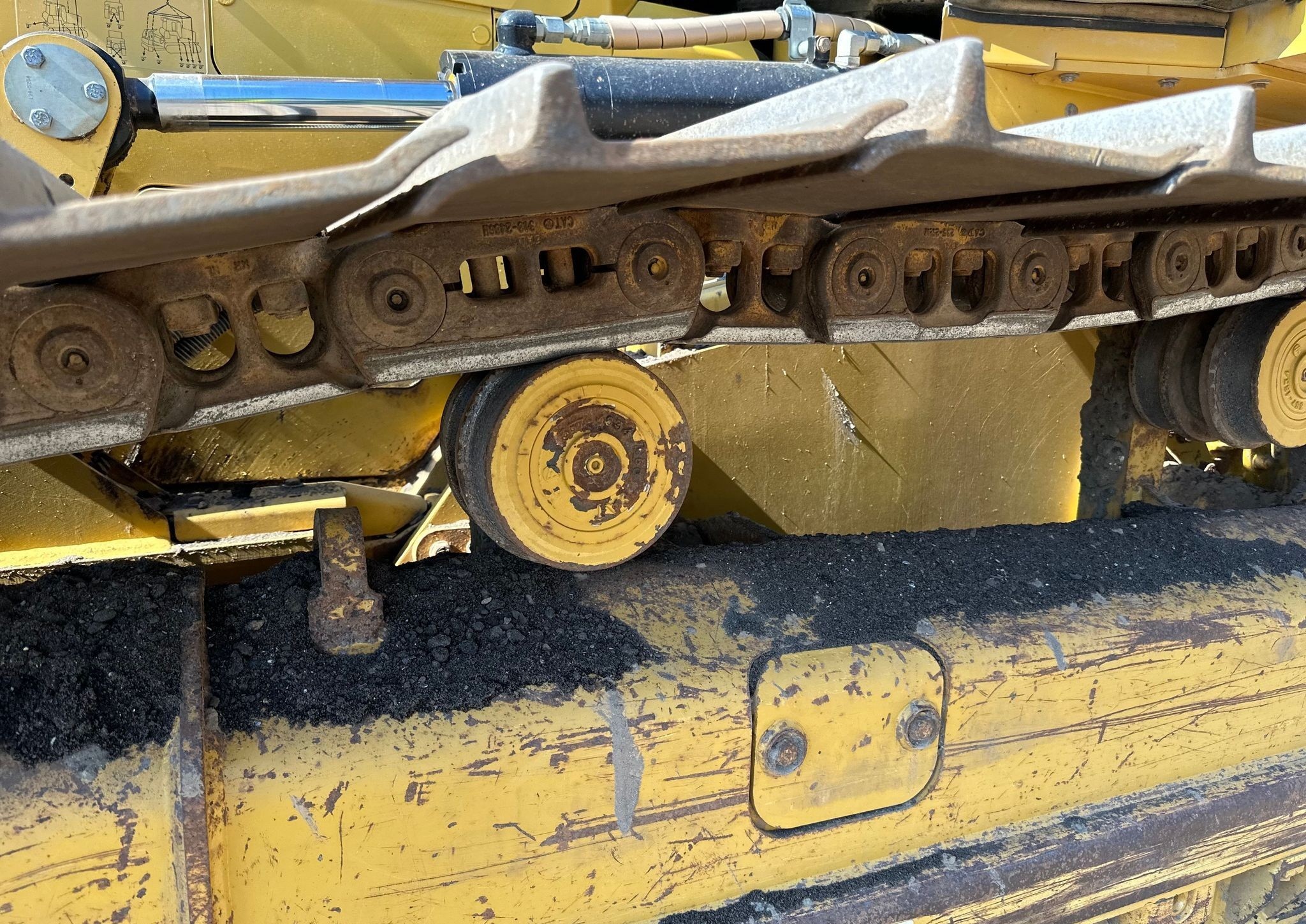 gallery 2016 Caterpillar D6K2 LGP dozer
