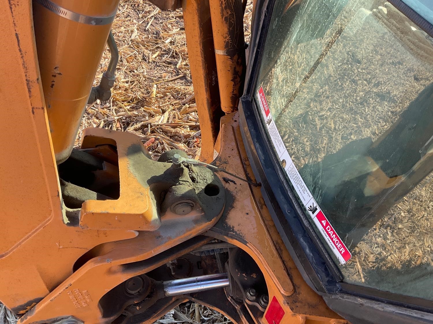 gallery 2005 Case 580M 4x4 Loader Backhoe WExtendahoe