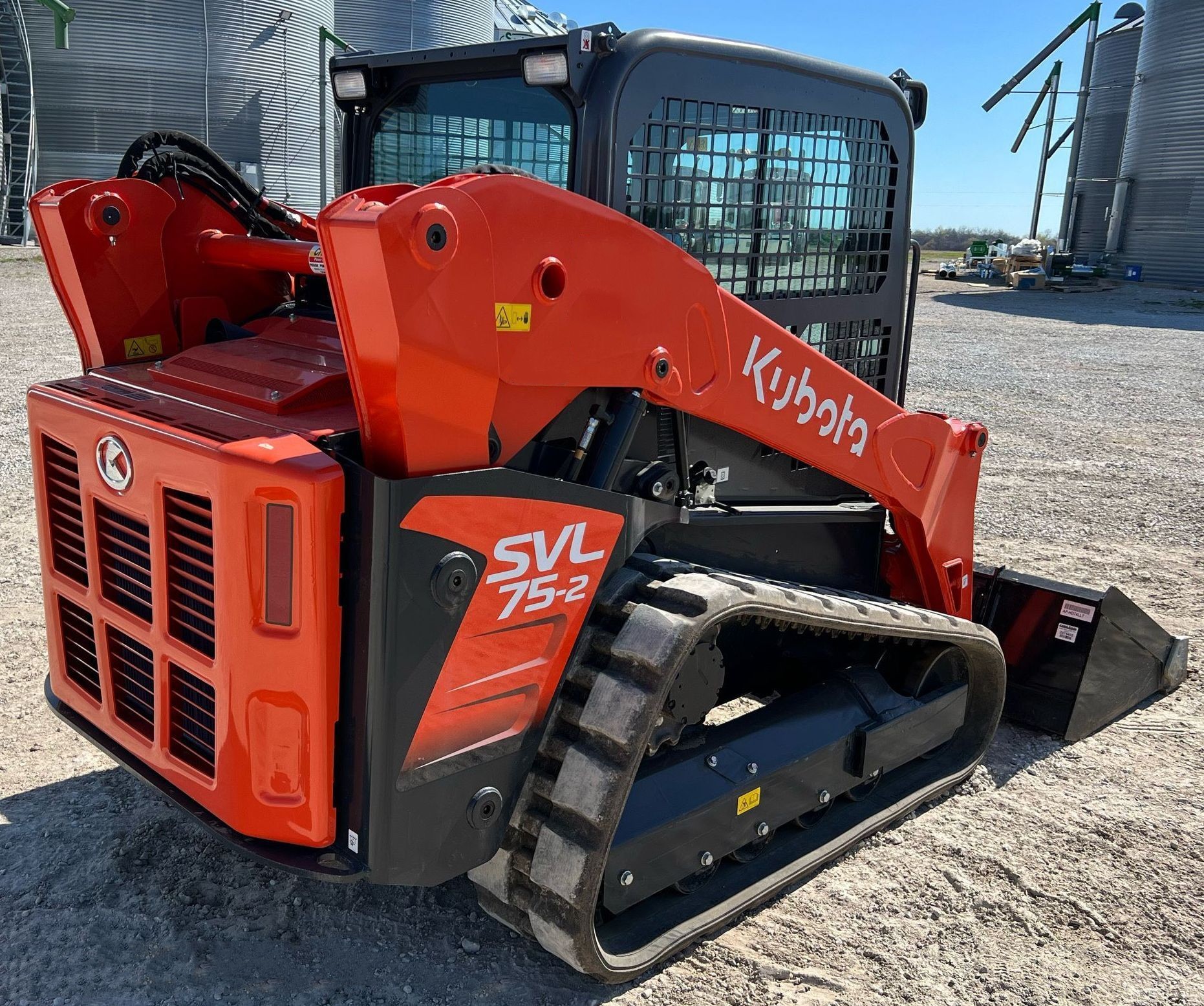 gallery 2022 Kubota SVL75-2 tracked skid steer loader