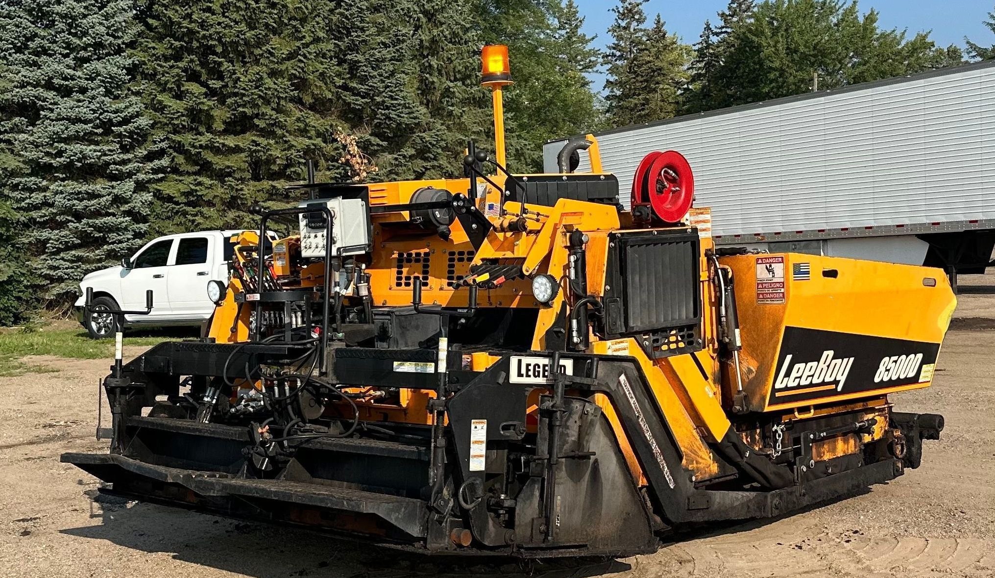 gallery 2018 LeeBoy 8500D paver