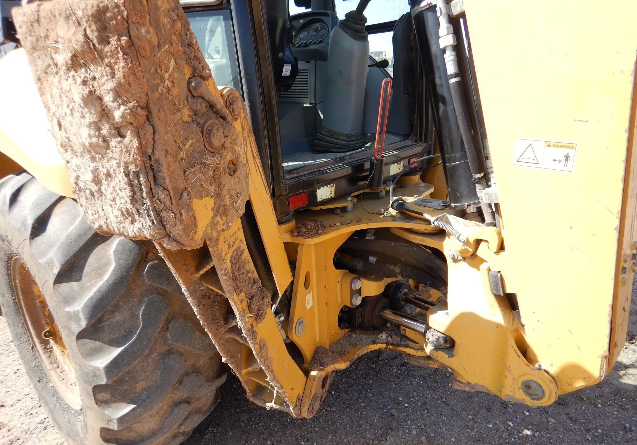 gallery 2013 Caterpillar 420F backhoe