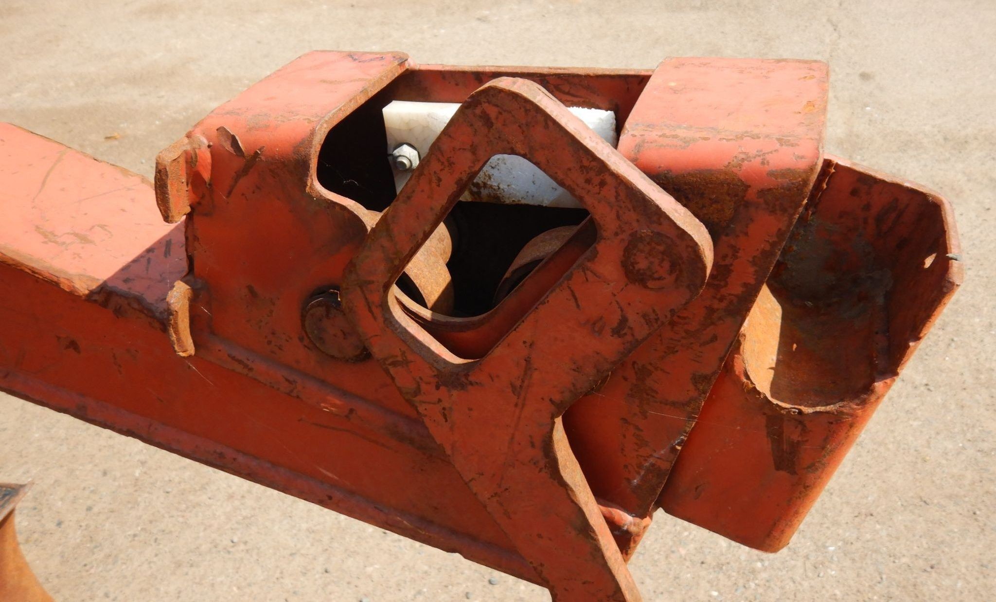 gallery 2004 Ditch Witch HT115 cable plow