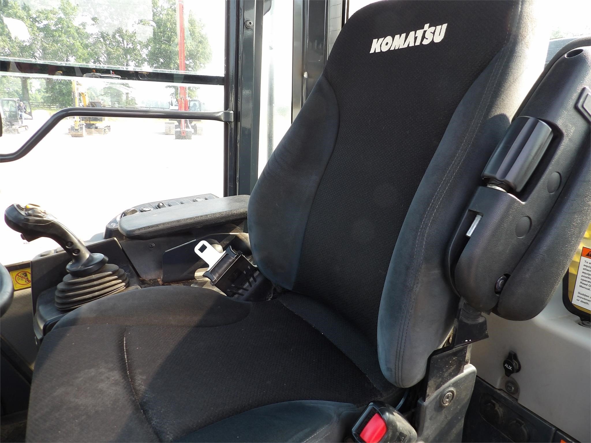 gallery 2020 KOMATSU WA200-8