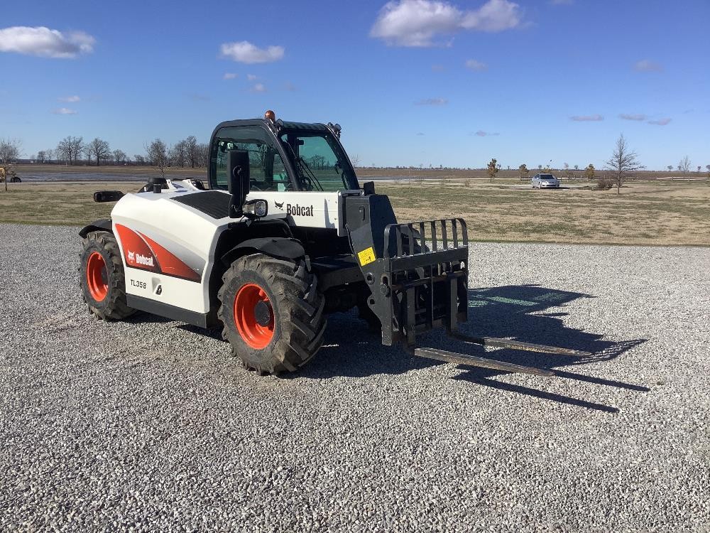 gallery 2016 Bobcat TL358H Telehandler