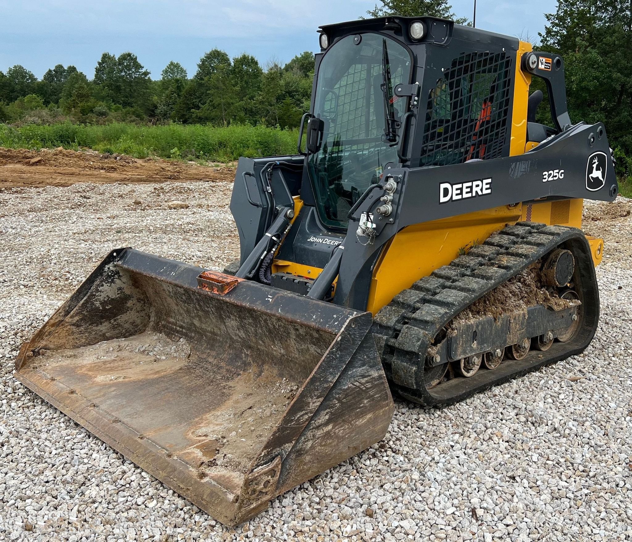gallery 2022 John Deere 325G tracked skid steer loader
