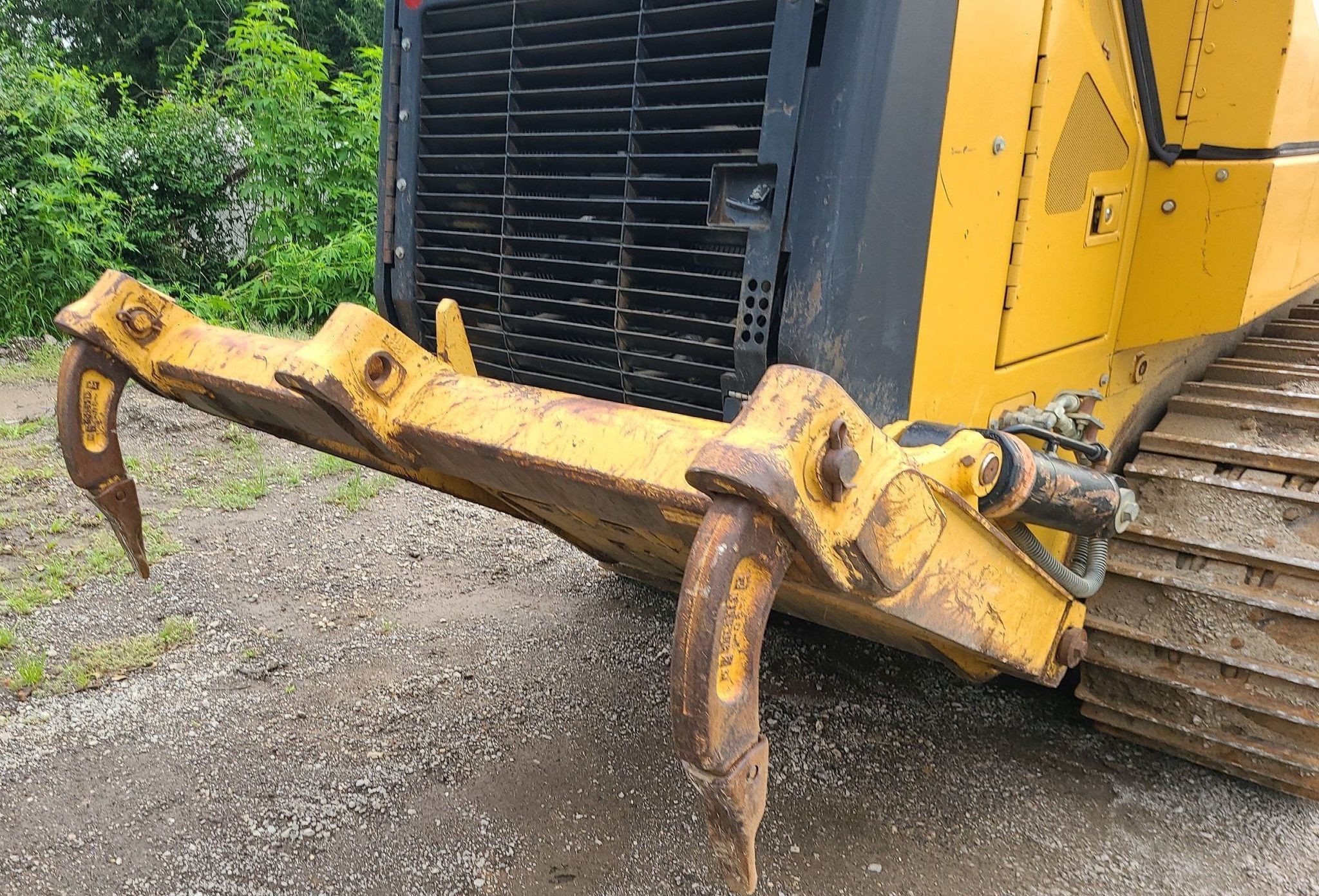 gallery 2008 Caterpillar 963D track loader
