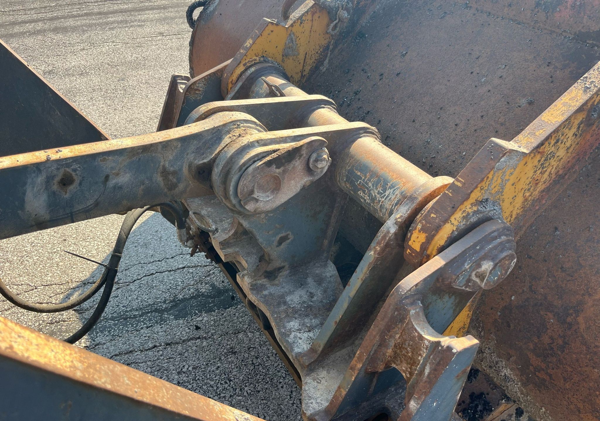 gallery 2005 John Deere 544J wheel loader
