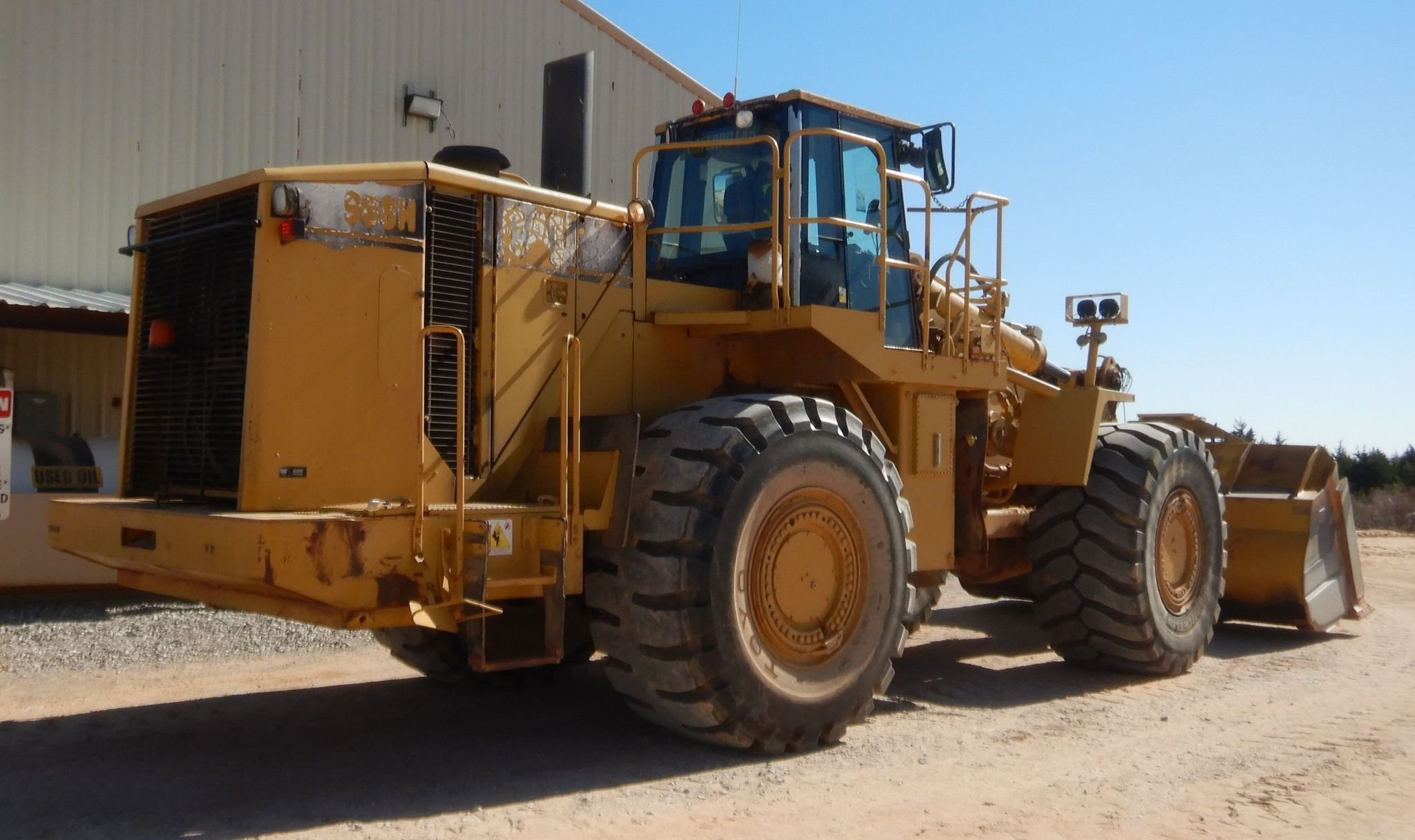 gallery 2006 Caterpillar 988H wheel loader